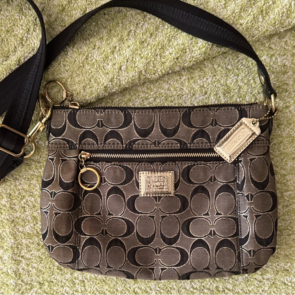 Y2K Coach Poppy Metallic Gold Logo Signature Canvas Crossbody Bag Purse
